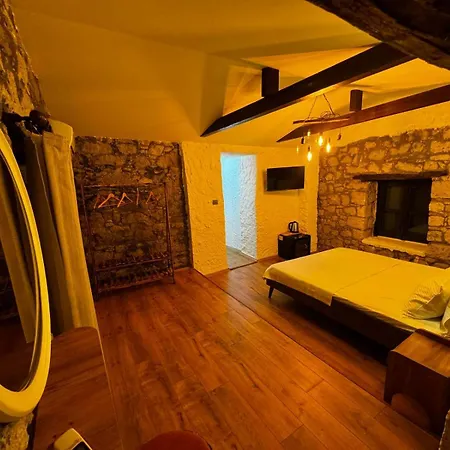 Baba Evi Szálloda *