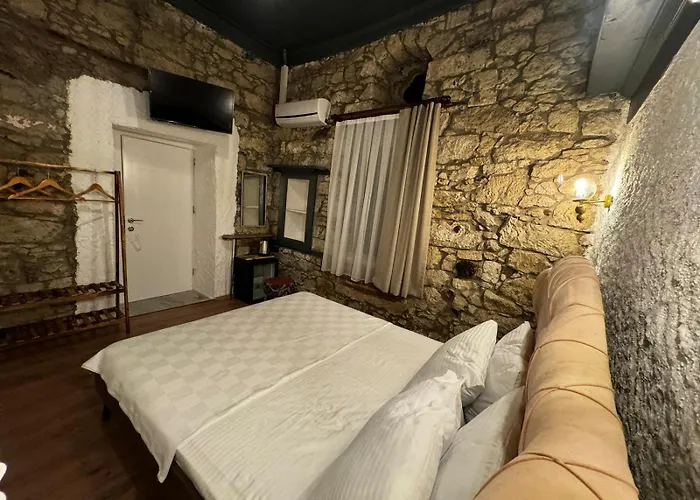 Baba Evi Alacati 酒店